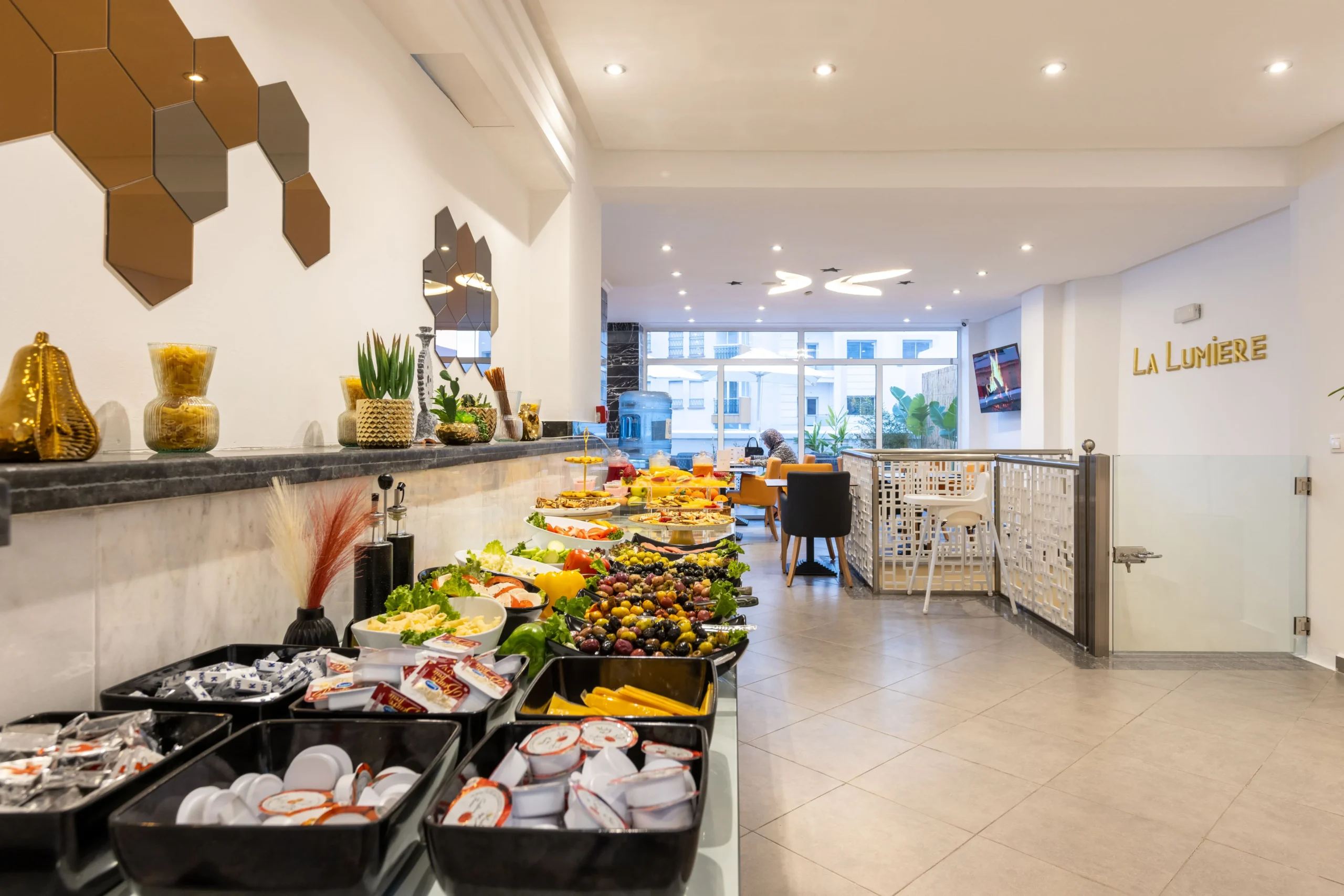 Breakfast buffet at Hôtel Étoile du Nord Tangier restaurant