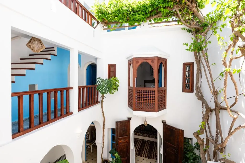 Riad Asilah 32 exterior located in Asilah Medina