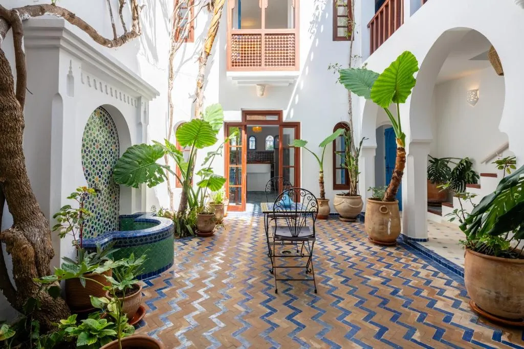 Riad Asilah 32 exterior located in Asilah Medina